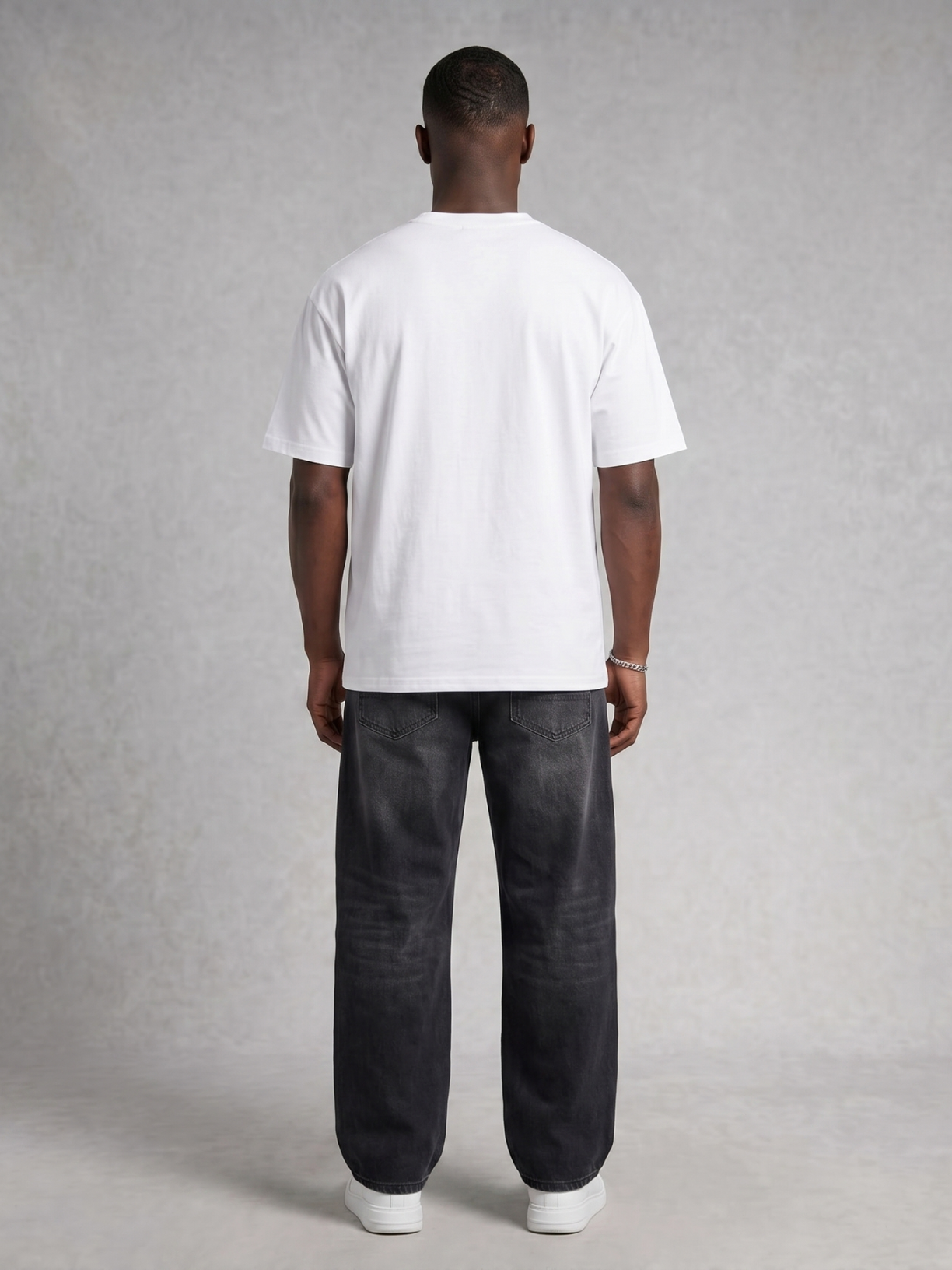 Club Gold Collegiate oversized tee in white by Apollo Moda, view 4