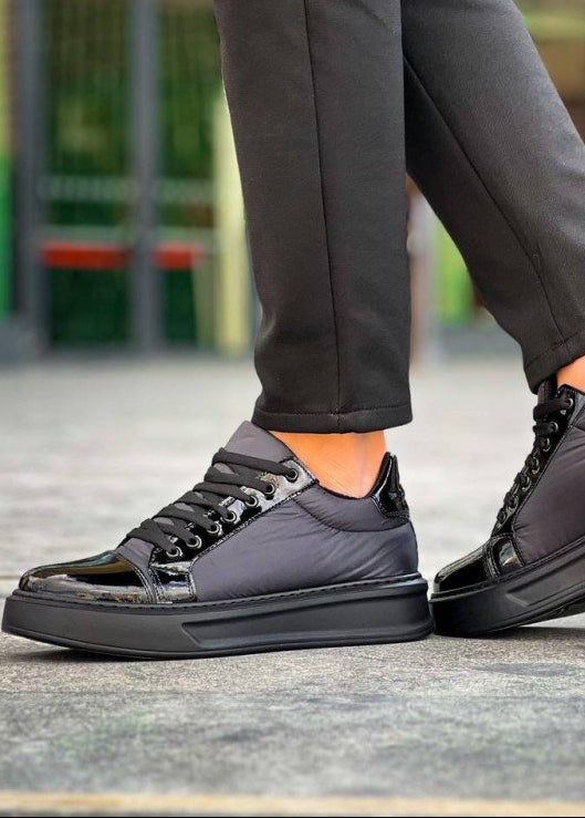 Men's Titan Eclipse by Apollo Moda, black sneaker with patent details and chunky sole, second angle