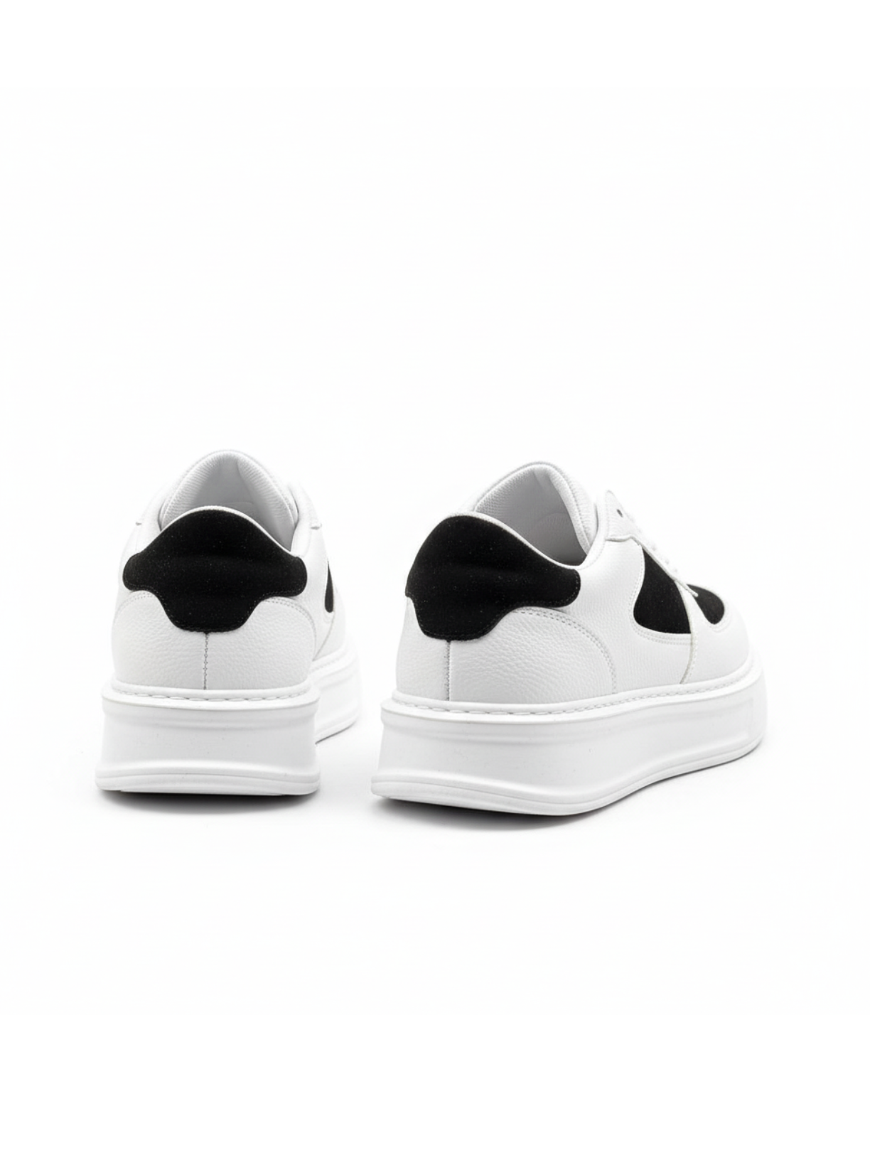 Apollo Moda men's Artemis Orion sneaker with contrast black panels, fourth angle