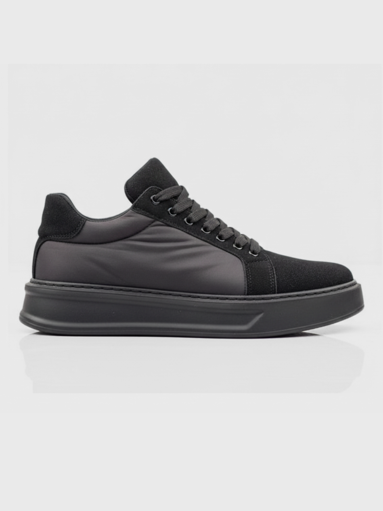 Apollo Moda Men's Genesis Axel black and white casual sneaker, main product photo